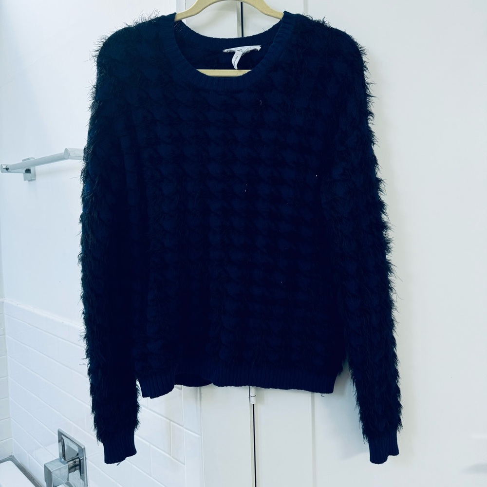 BCBG | Oversized Houndstooth Textured Sweater